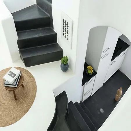Dionysos Wine Stay, Mountain Views Апартаменты Emporio (Santorini)